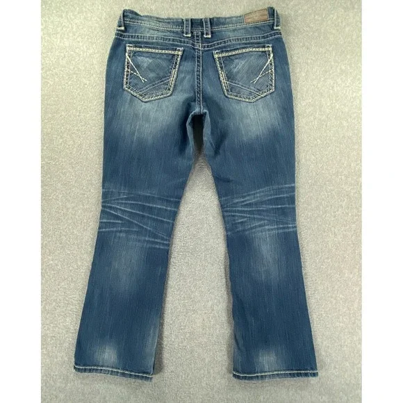 BKE Payton Jeans Women's 32R Boot Cut Stretch Casual Faded Cowgirl (Fits 36x30) - Picture 2 of 13
